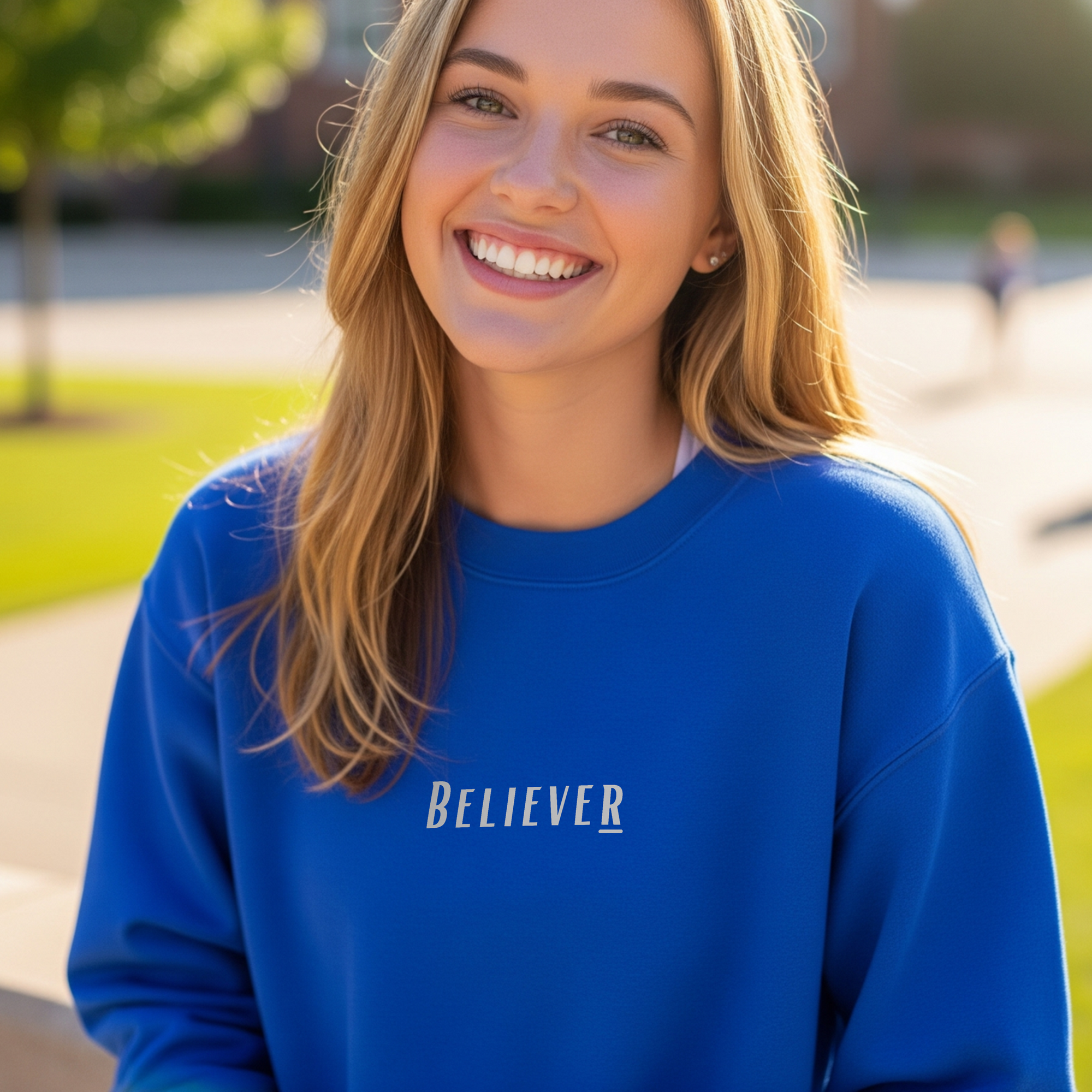 Believer Embroidered Crewneck – Blue